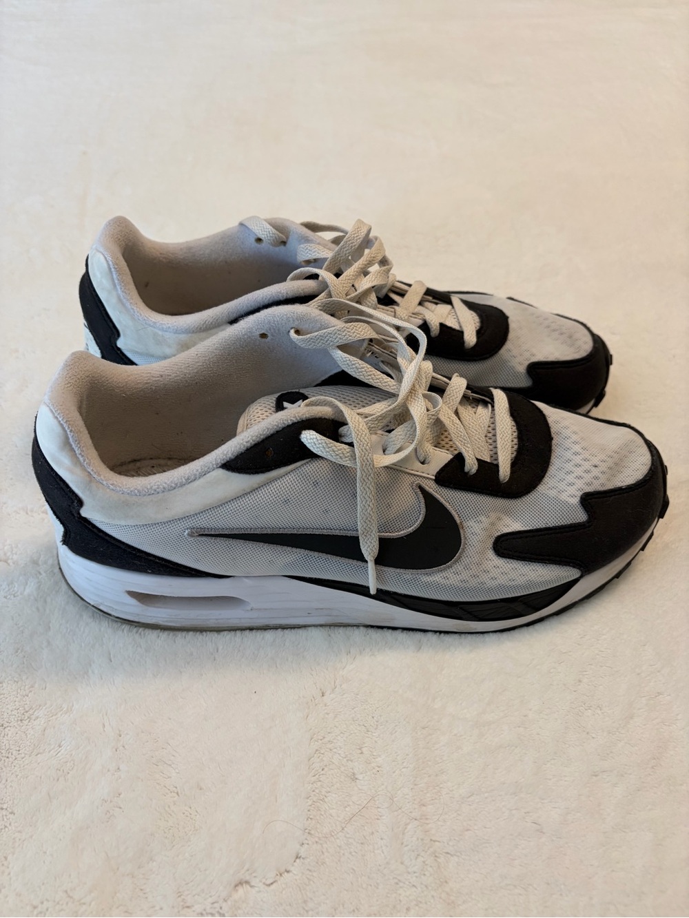 Nike Air Max Solo Black White Sneakers